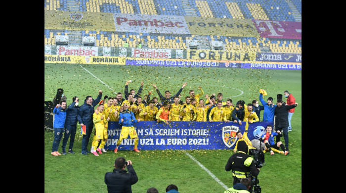 Bucuria jucătorilor României U21, după obținerea calificării la Euro / Foto: Sport Pictures