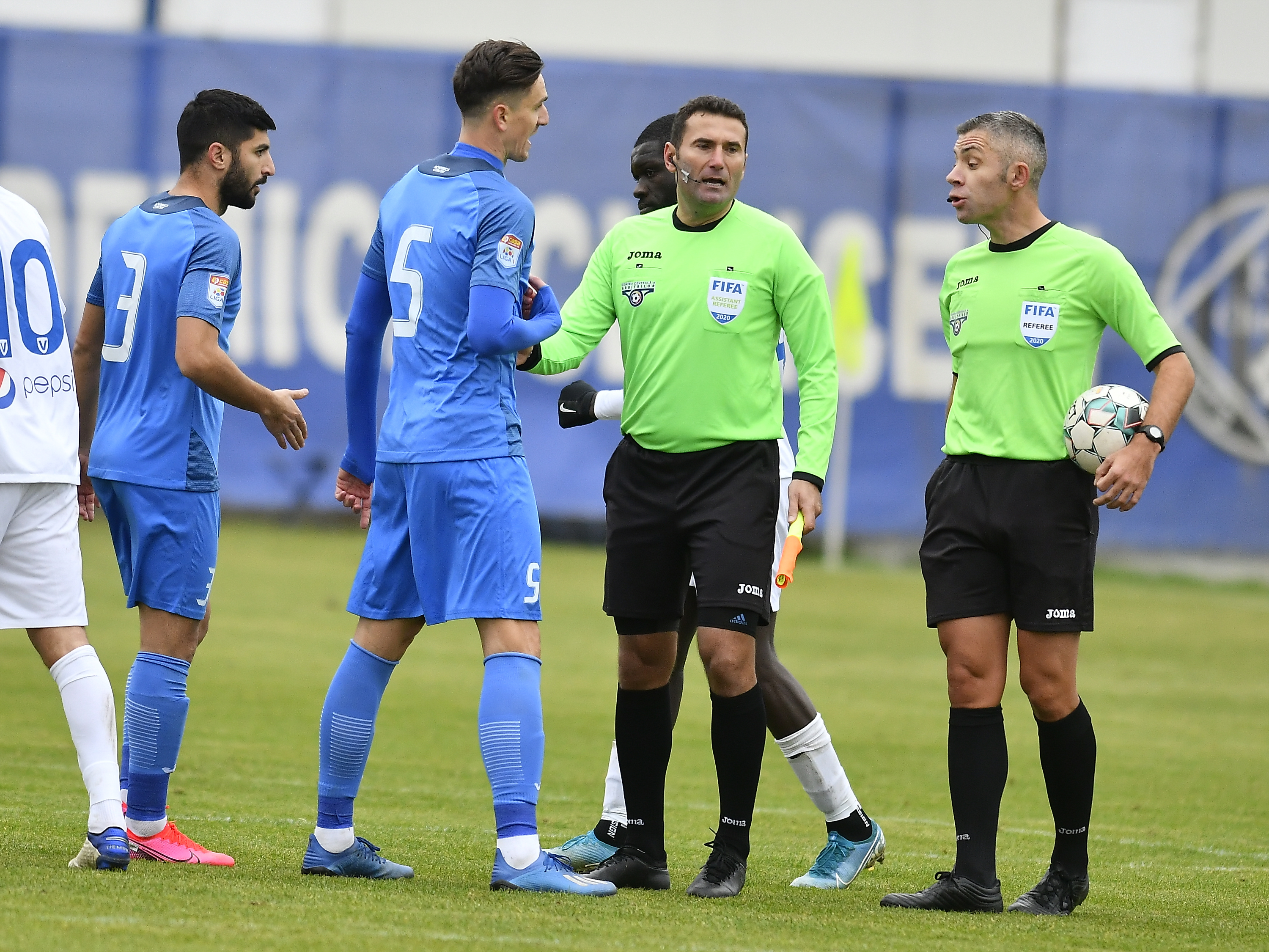 Academica Clinceni a învins Viitorul, însă arbitrajul le-a lăsat un gust amar ilfovenilor: Radu Petrescu ne-a măcelărit