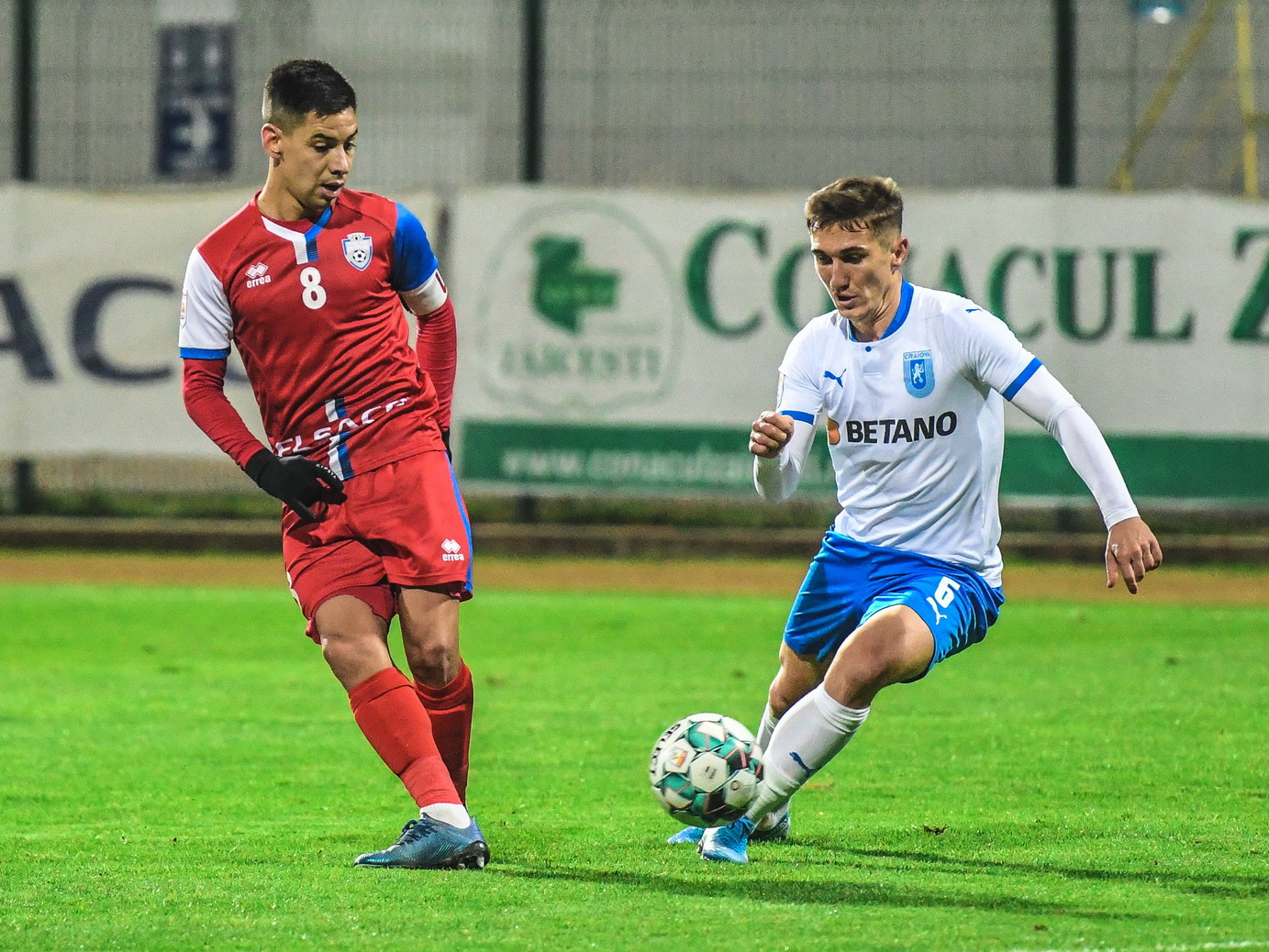 FC Botoșani - Universitatea Craiova 0-0. Un nou pas greșit pentru olteni. FCSB se poate distanța în fruntea clasamentului FC Botoșani - Universitatea Craiova 0-0. Un nou pas greșit pentru olteni. FCSB se poate distanța în fruntea clasamentului