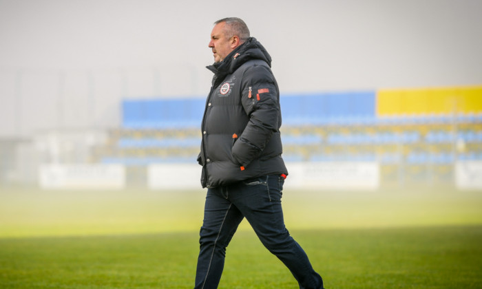 Mihai Iosif, antrenorul Rapidului, înaintea partidei cu Aerostar Bacău / Foto: Sport Pictures