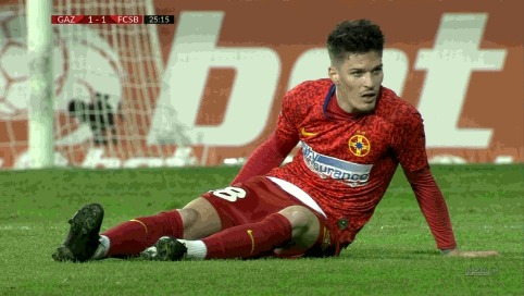 Alarmă la FCSB! Dennis Man nu a mai putut continua jocul de la Mediaș