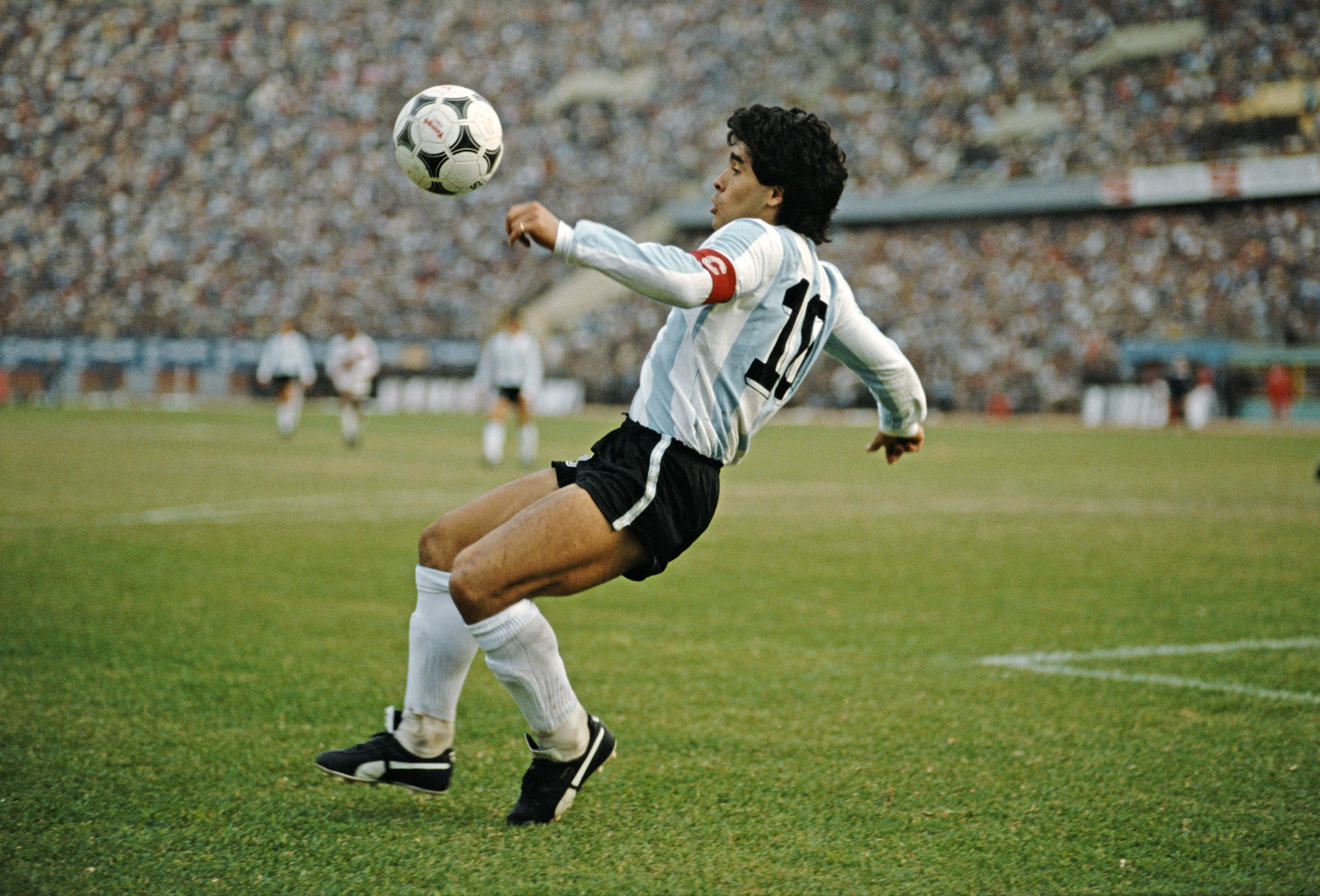Un muzeu va fi construit în memoria lui Maradona, însă nu în Argentina. Ce exponat va deveni piesa principală