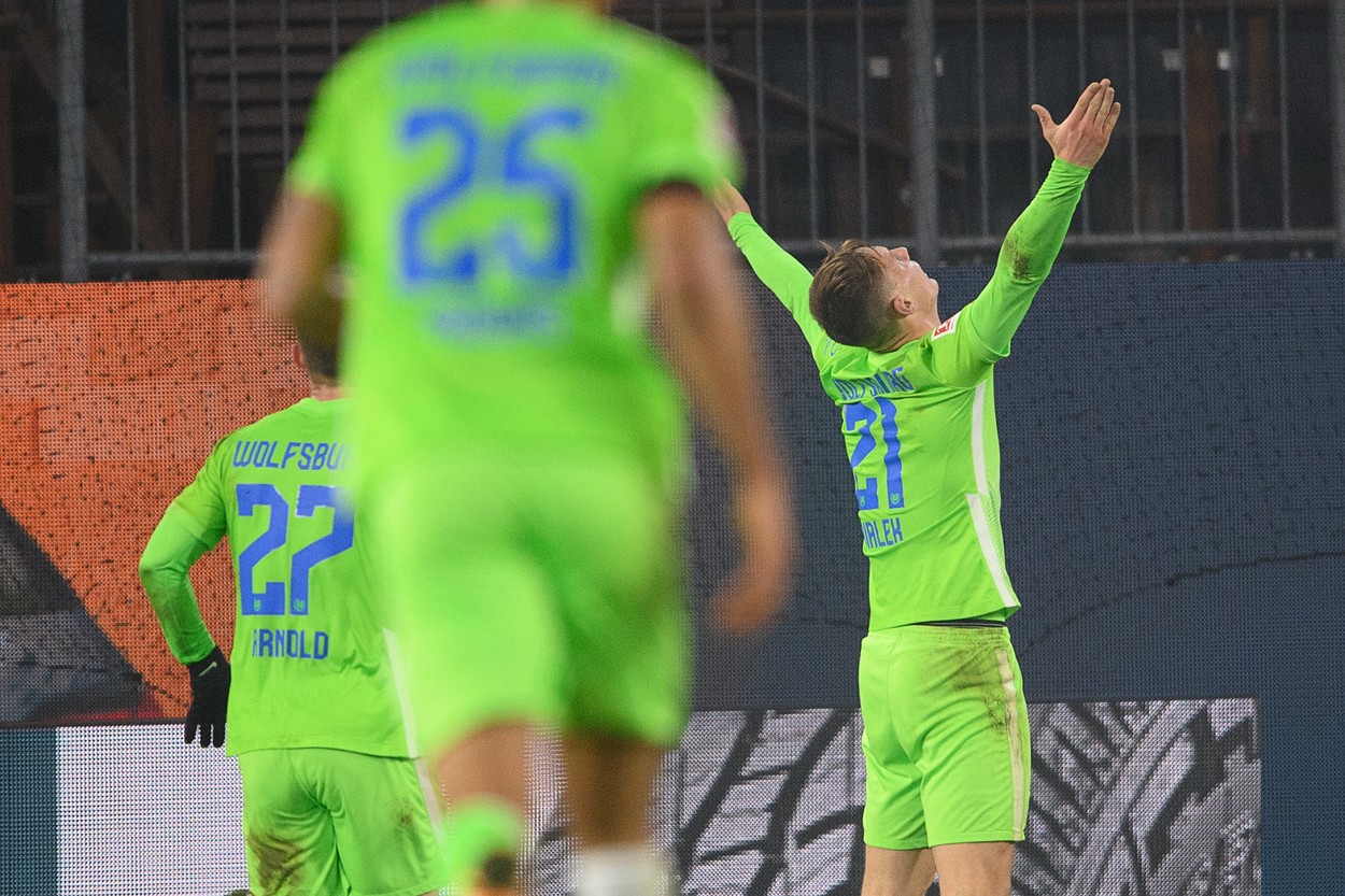 Spectacol cu opt goluri în prologul etapei a noua din Bundesliga! Wolfsburg nu a cunoscut gustul eșecului în acest sezon