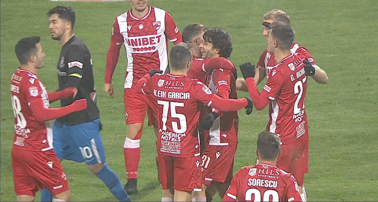CFR Cluj vrea să profite de haosul de la Dinamo! Pe ce jucători din Ștefan cel Mare a pus ochii Edi Iordănescu