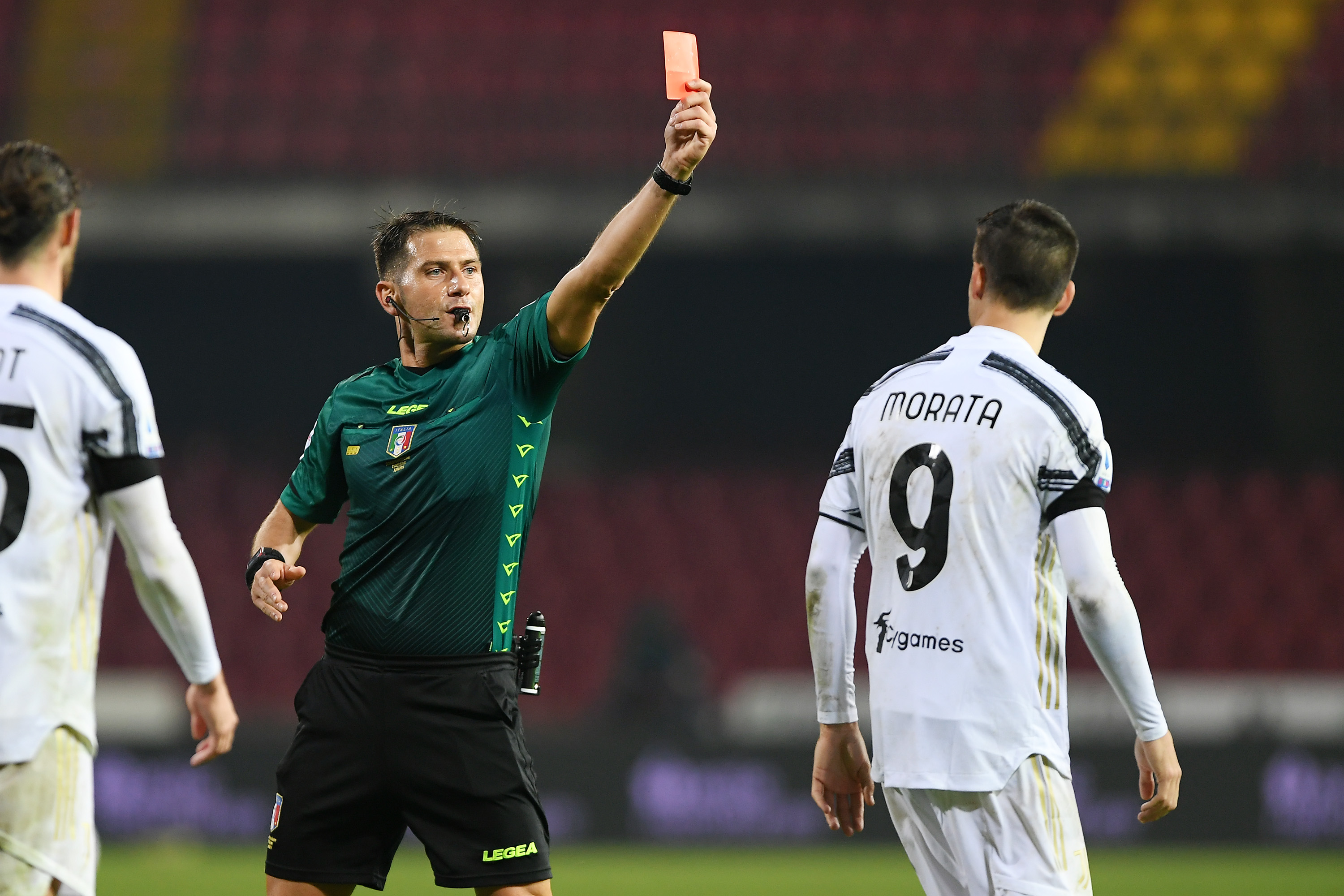 Alvaro Morata, roșu direct pentru proteste, după finalul jocului Benevento - Juventus! Ce i-a spus ibericul arbitrului