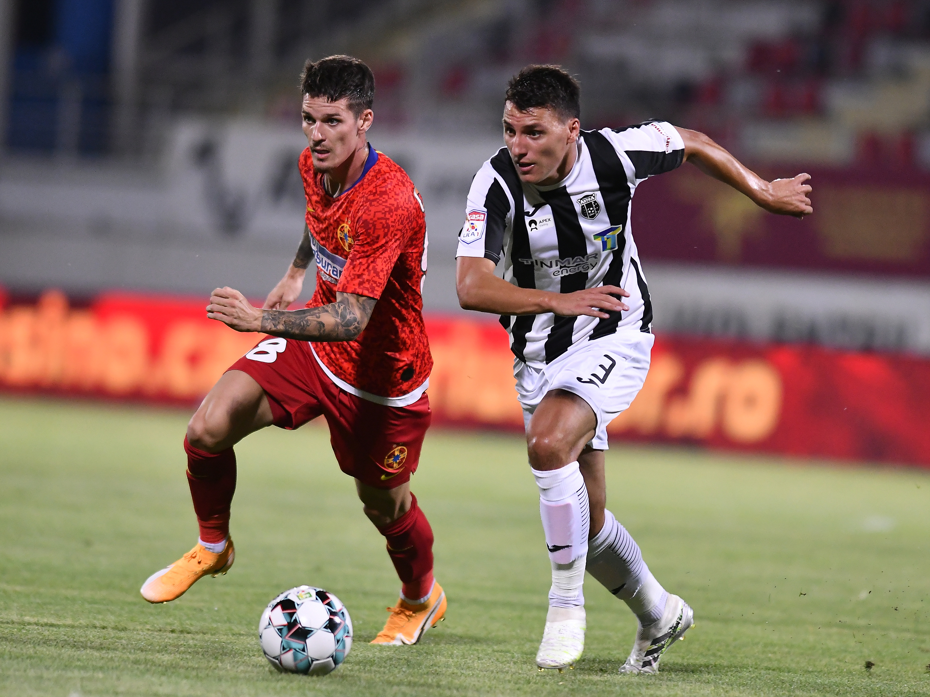 FCSB, în impas. Motivul pentru care Radunovic nu va fi prezent la primele antrenamente