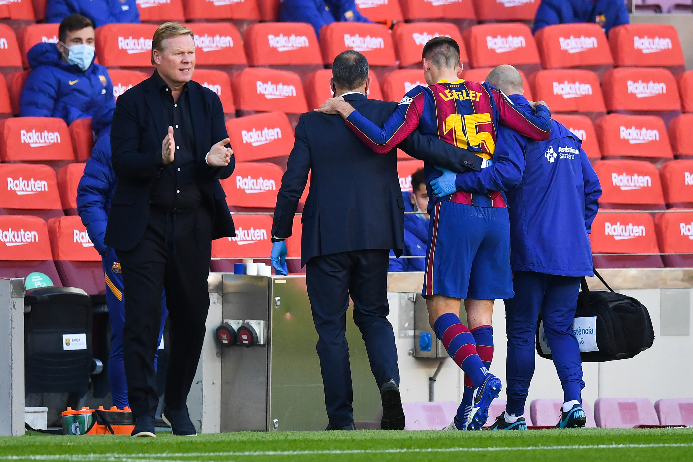 Situație critică în defensiva Barcelonei! Ronald Koeman a rămas fără fundași centrali