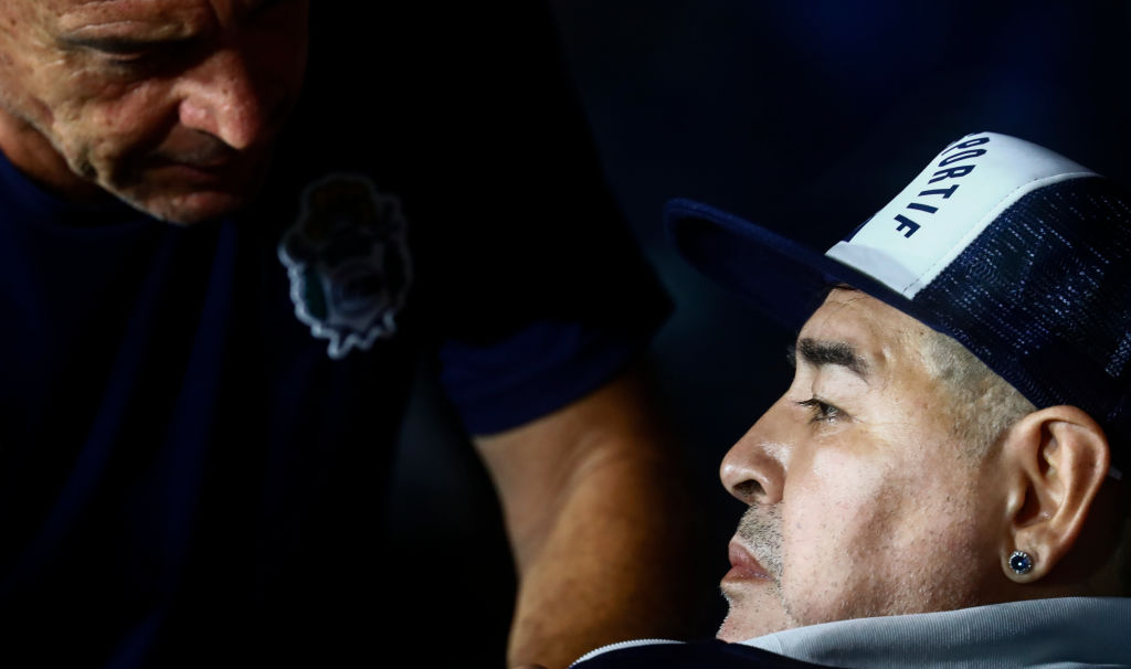 A fost publicată lista de medicamente pe care le lua Diego Maradona. Concluzia specialiștilor: ”Un cocktail periculos!”