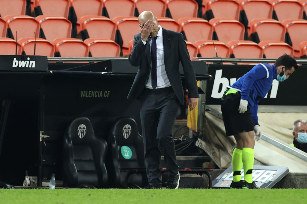 Zidane, întrebat despre demisie după ce Real Madrid a fost învinsă de Șahtior: ”Asta e realitatea, e un moment delicat!”
