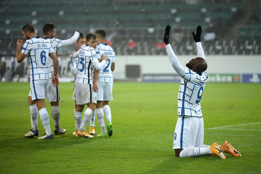 Inter continuă să spere! Lukaku este eroul victoriei cu 3-2 într-un meci dramatic la Monchengladbach