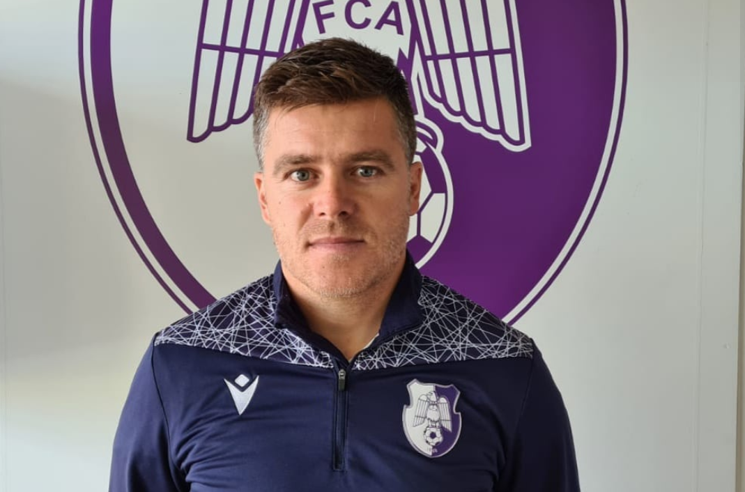 Antrenorul demis de FC Argeș după 48 de ore a rupt tăcerea: "Nu sunt paznic la oi"