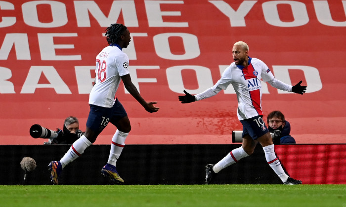 Neymar și Moise Kean, în meciul cu Manchester United / Foto: Getty Images