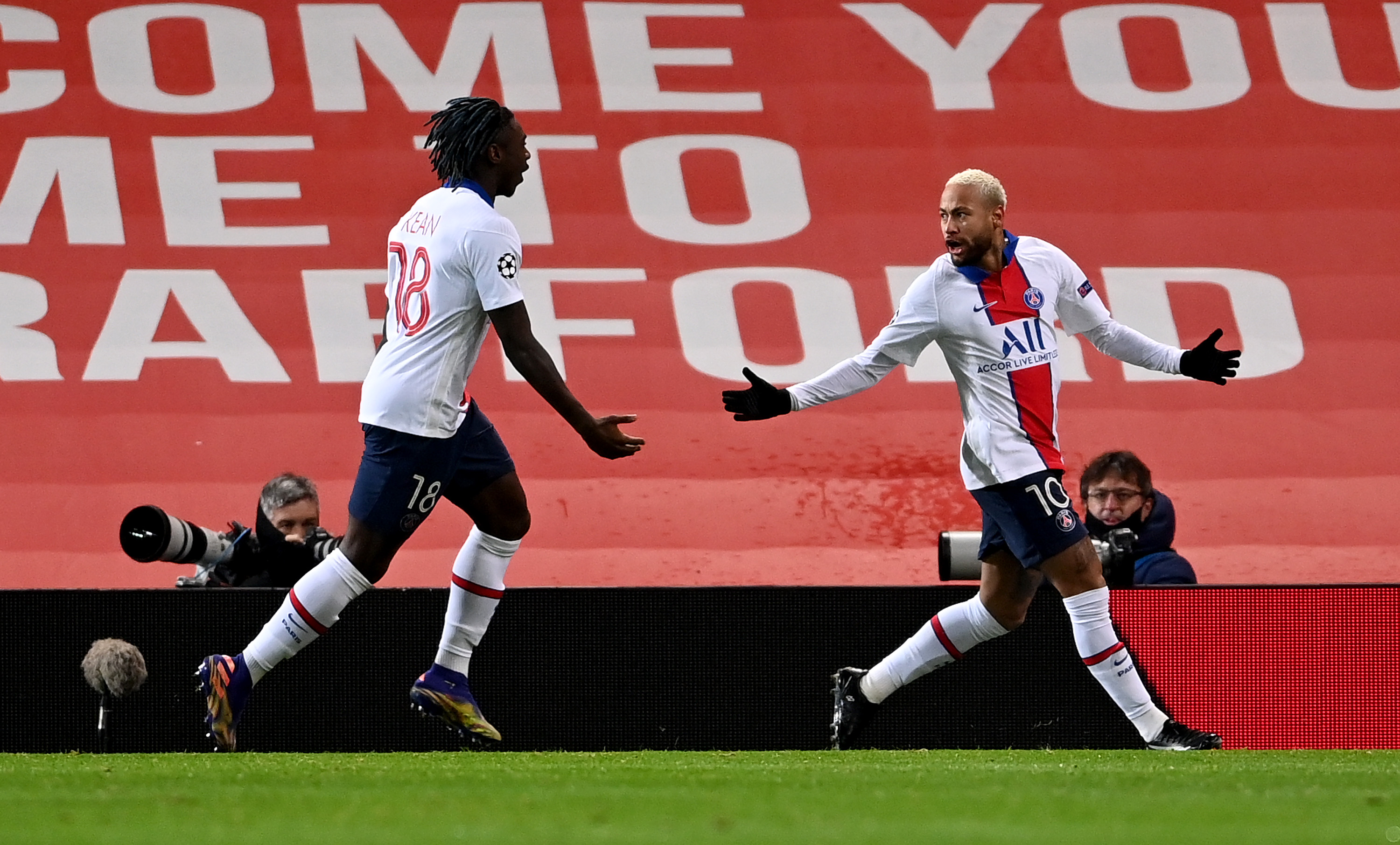Manchester United - PSG 1-3. Neymar, decisiv pentru succesul francezilor! Calificarea se decide în ultima etapă