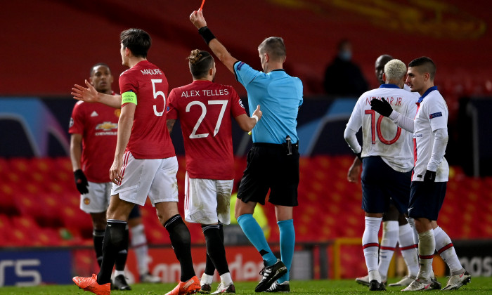 Manchester United v Paris Saint-Germain: Group H - UEFA Champions League