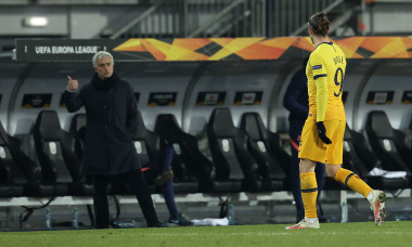 Jose Mourinho și Gareth Bale, în timpul meciului cu LASK Linz / Foto: Getty Images