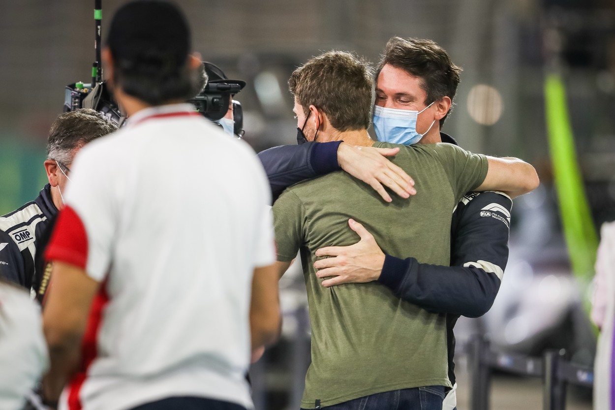 "Scene uimitoare!" Romain Grosjean i-a întâlnit pe cei care i-au salvat viaţa