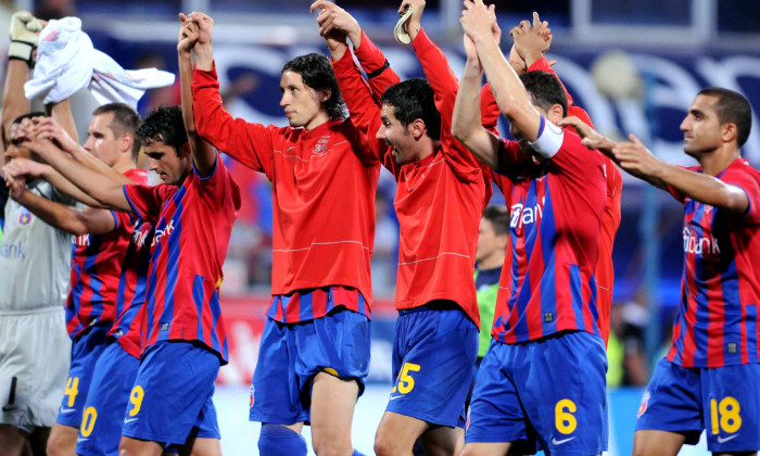 Fotbaliștii de la FCSB, în sezonul 2007 - 2008 / Foto: Sport Pictures