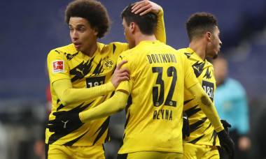 Eintracht Frankfurt v Borussia Dortmund - Bundesliga