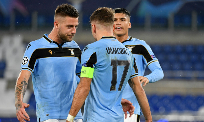 Fotbaliștii lui Lazio, în meciul cu Brugge / Foto: Getty Images