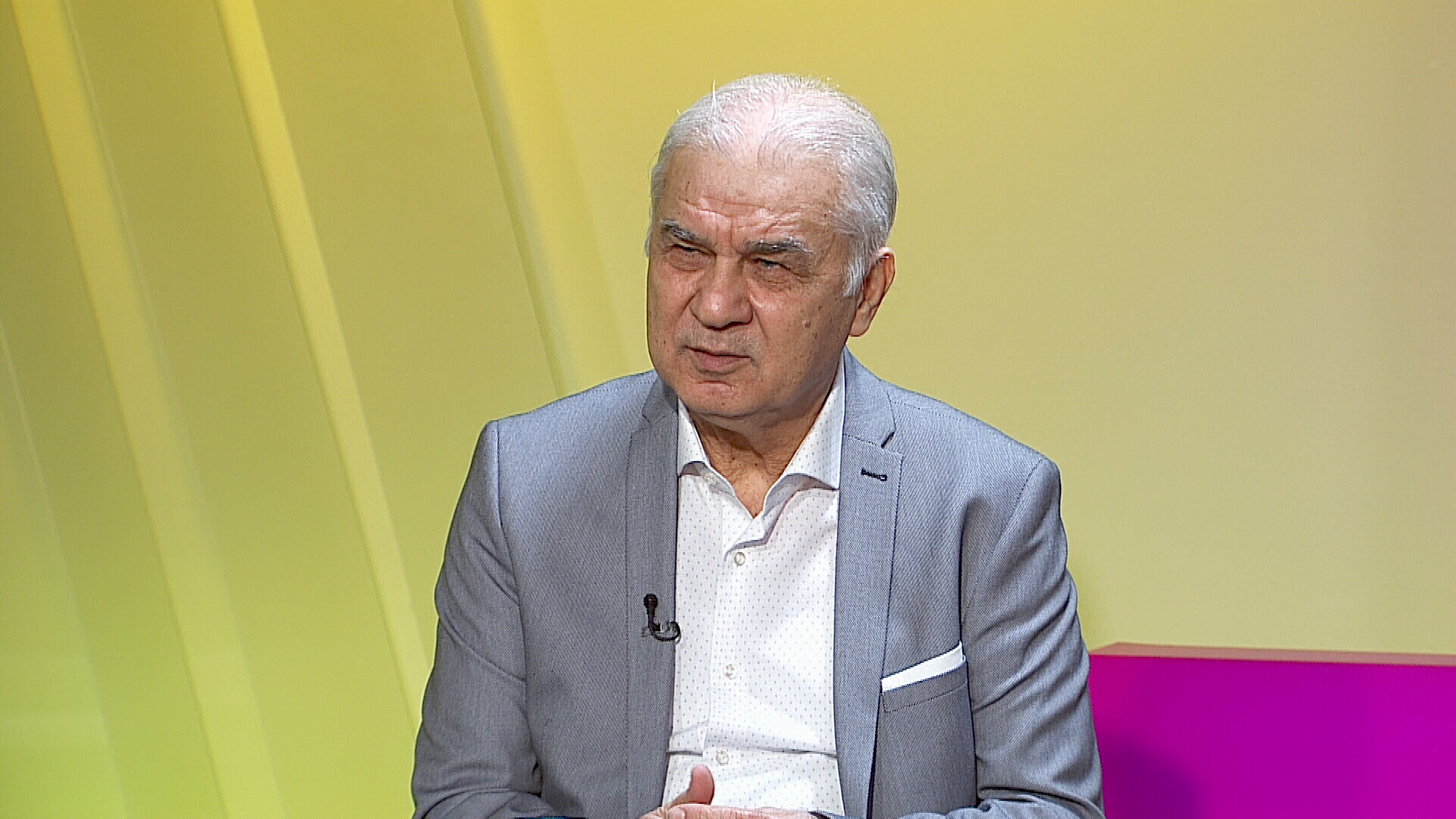 Anghel Iordănescu, reacție vehementă privind licențele: Dacă mă iau după Burchel, nici eu și Lucescu nu suntem antrenori