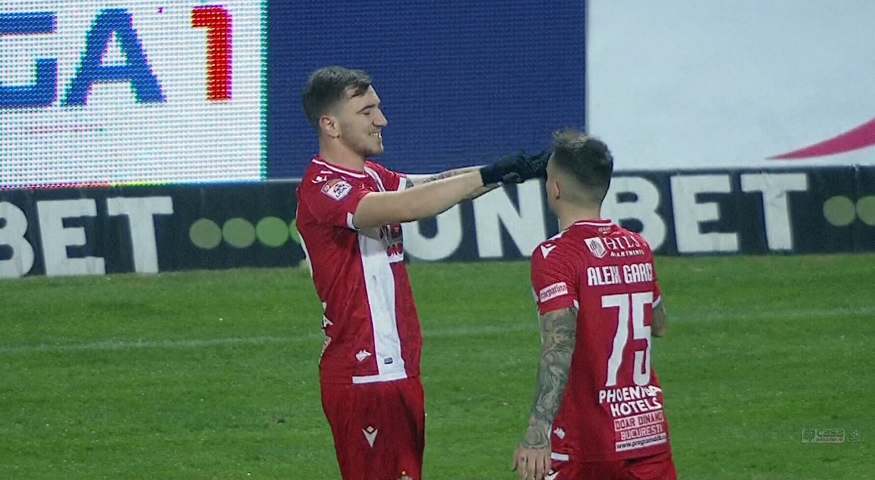 Dinamo - Poli Iași 1-1, ACUM, Digi Sport 1. Două șuturi pe poartă, două goluri! Sorescu egalează din penalty