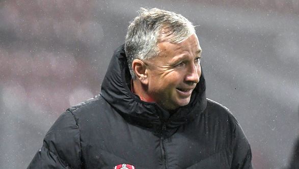 Lovitură de teatru: Dan Petrescu are ofertă din Liga 1. E chemat să facă noua Unirea Urziceni și cere 50.000 de euro pe lună