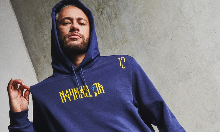 Neymar Junior et Puma lancent une nouvelle basket FUTUREZ 1