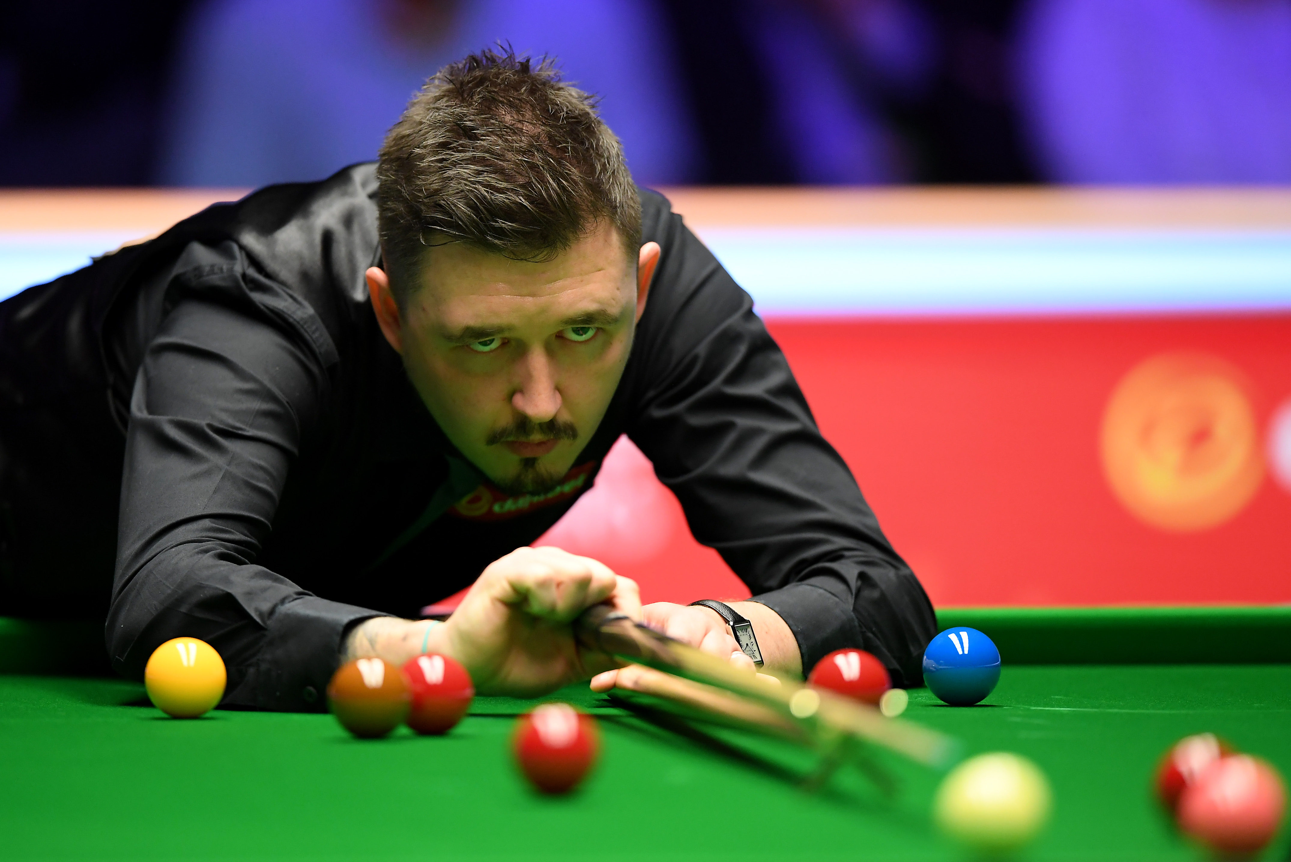 "Conducea pe banda greșită!" Un român i-a distrus ziua starului din snooker, Kyren Wilson