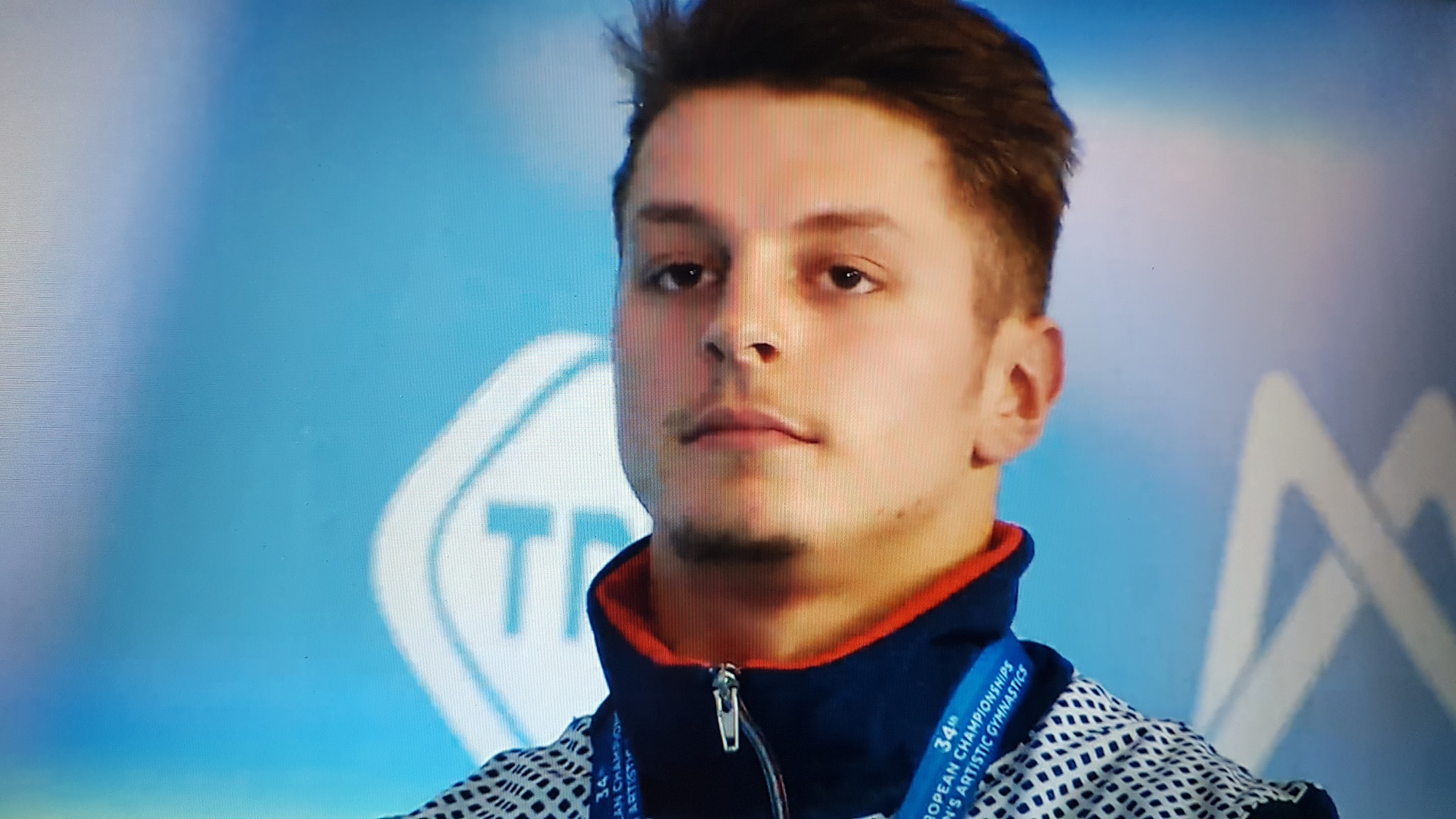 Avem viitor în gimnastica masculină! Gabriel Burtănete, campion european de juniori la sărituri