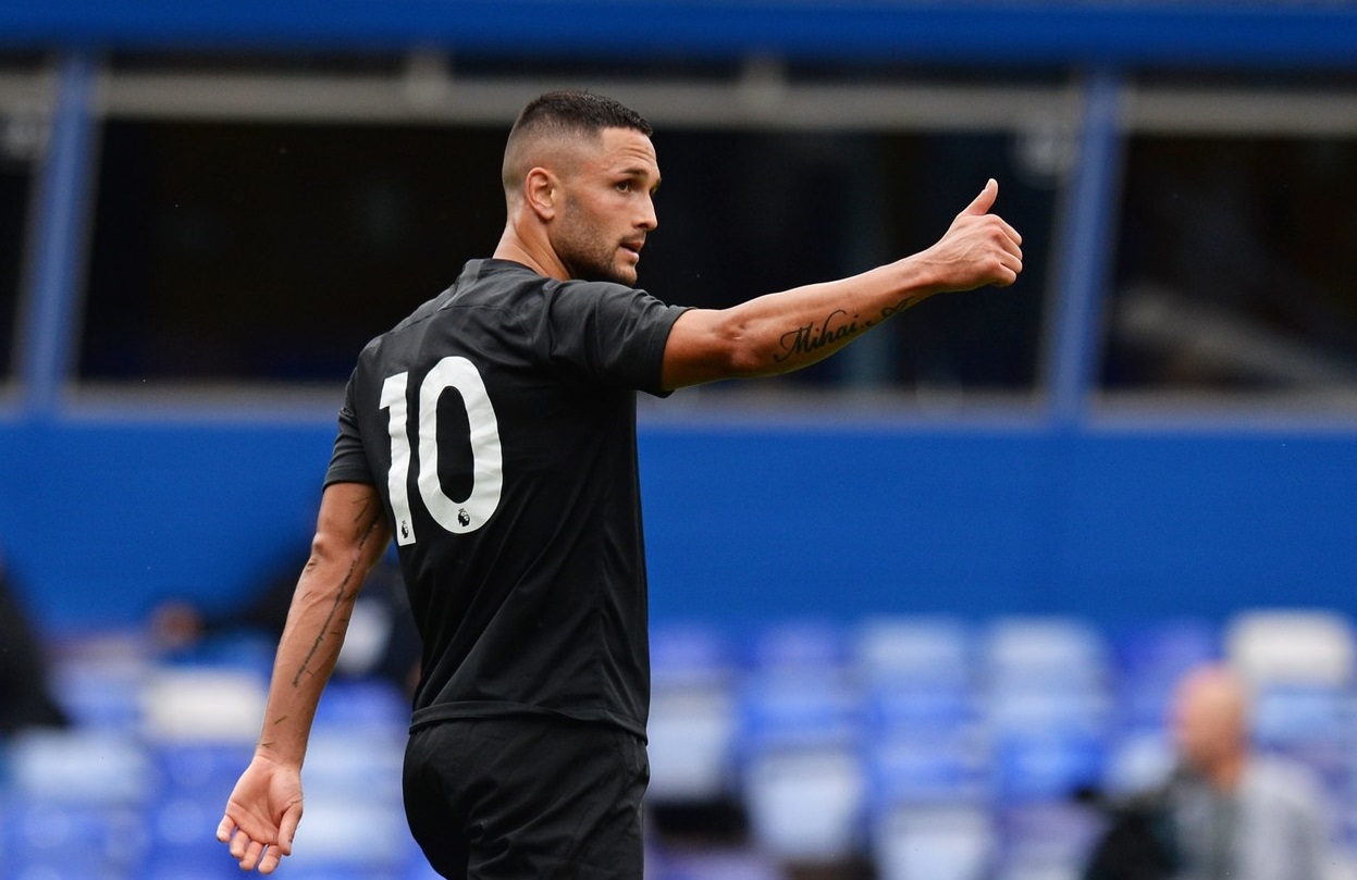 Florin Andone, înapoi pe teren, după 6 luni! Anunțul atacantului de la Brighton