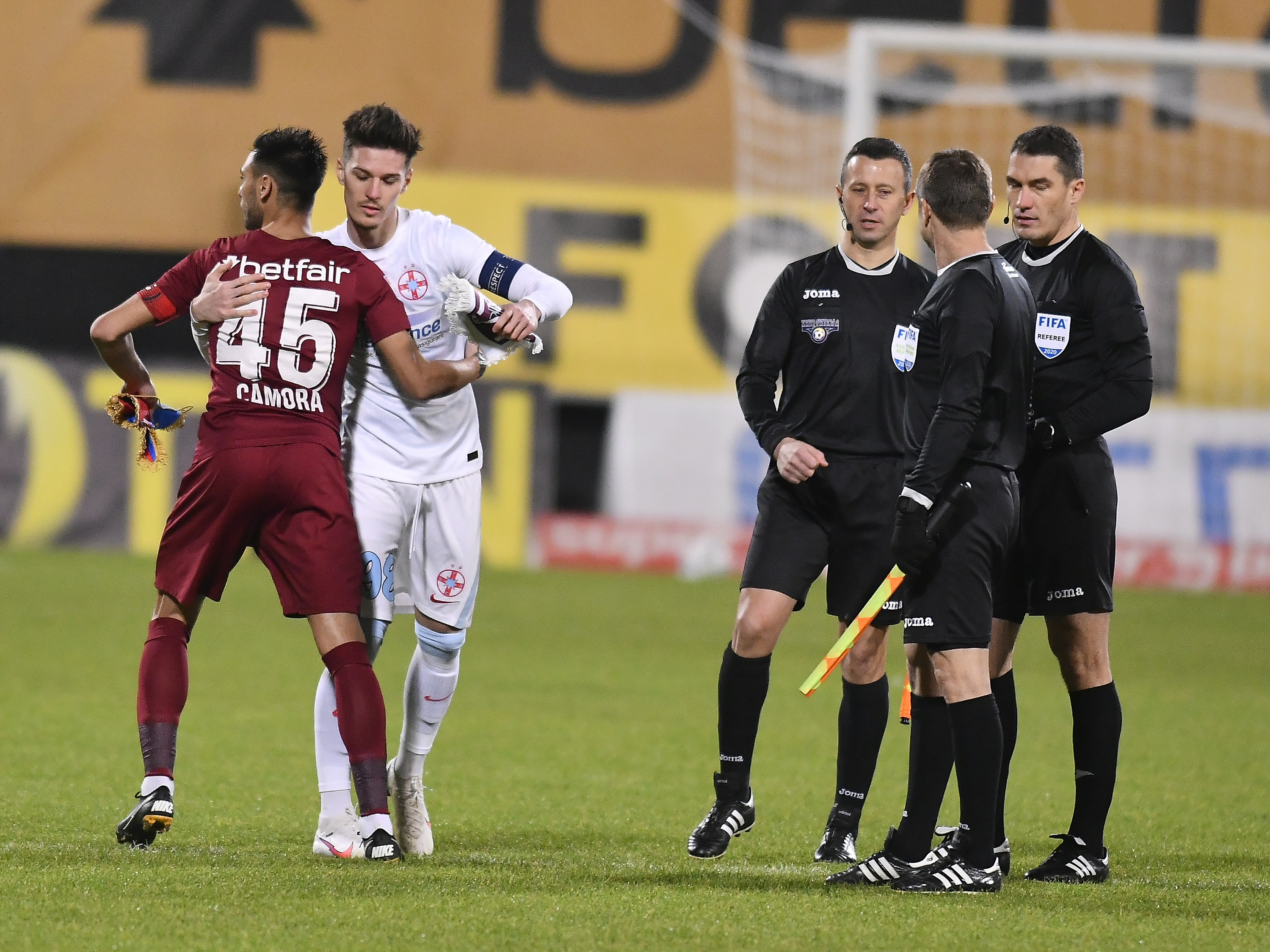 Universitatea Craiova, FCSB și CFR Cluj, luptă la baionetă pentru șefia Ligii 1. Cum arată programul rămas din 2020