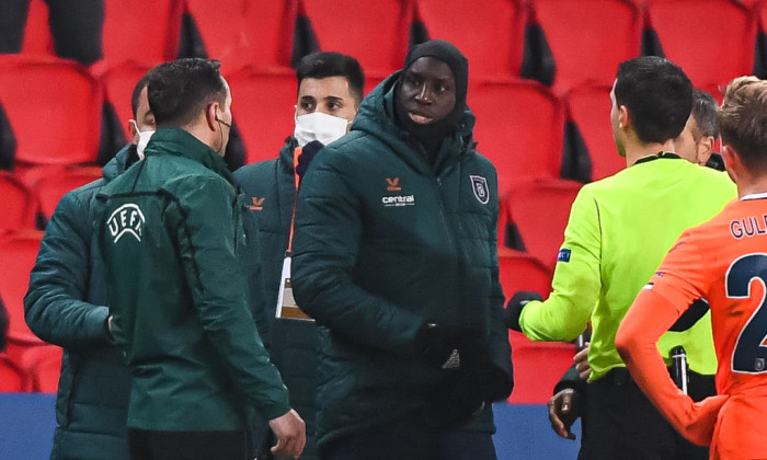Paris Saint Germain v Istanbul Basaksehir - UEFA Champions League