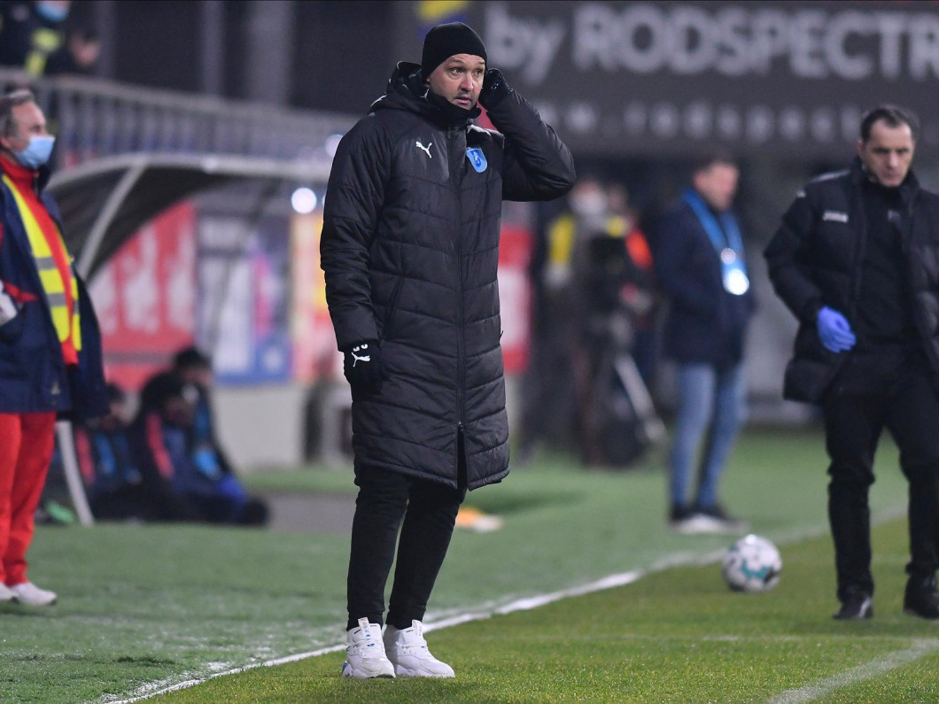 GALERIE FOTO: UTA - Universitatea Craiova 1-2. Cu Papură ...