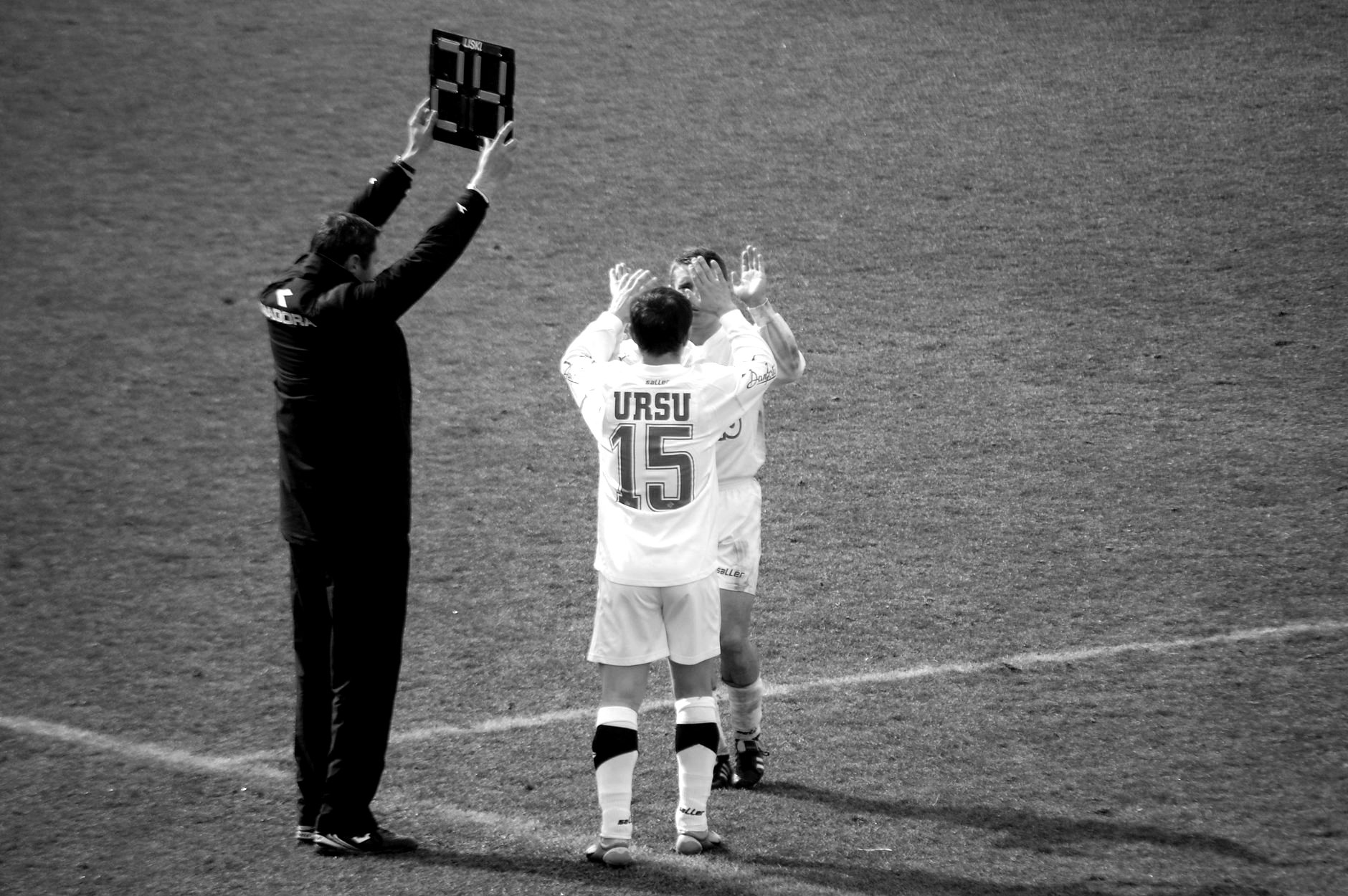 Dramă în fotbalul românesc! Fostul fotbalist, infectat cu COVID-19, care a pierdut lupta cu viața la 38 de ani