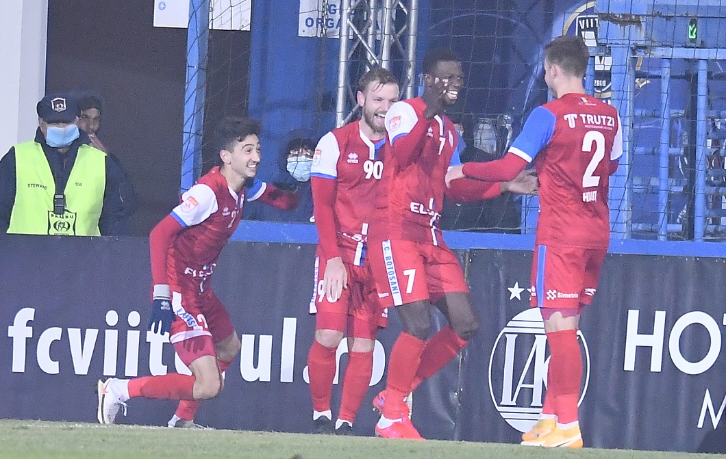 ”Și-a luat ghetele și a fugit din cantonament!”. Fotbalistul din Liga 1 care forțează un transfer în Turcia