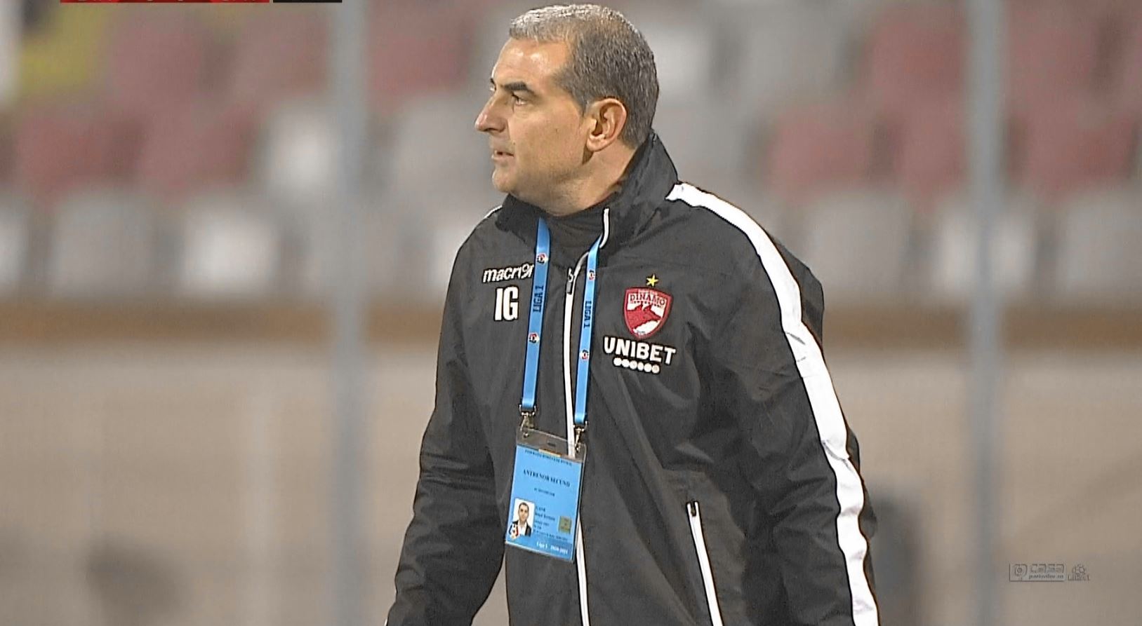 Contra s-a supărat pe Jerry Gane, dar jucătorii sar în apărarea antrenorului de la Dinamo: "El a rămas"