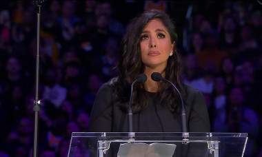 Vanessa Bryant delivers a heartbreaking tribute to her husband Kobe Bryant and daughter Gianna Bryant