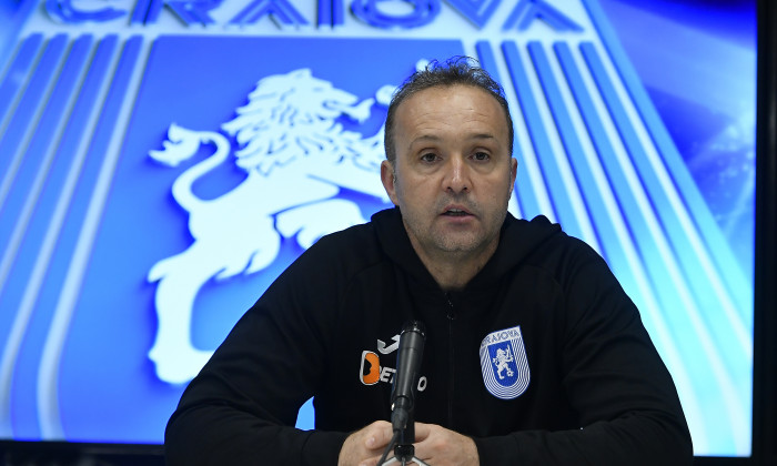 Corneliu Papură, antrenorul Universității Craiova / Foto: Sport Pictures