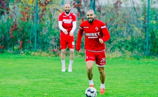 Plecat cu un gust amar de la Dinamo, este foarte aproape de o echipă care a strălucit în UEFA Champions League