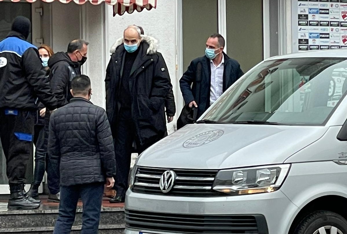Mișcarea ”machiavelică” prin care Pablo Cortacero a preluat astăzi controlul total la Dinamo: fanii, dați la o parte