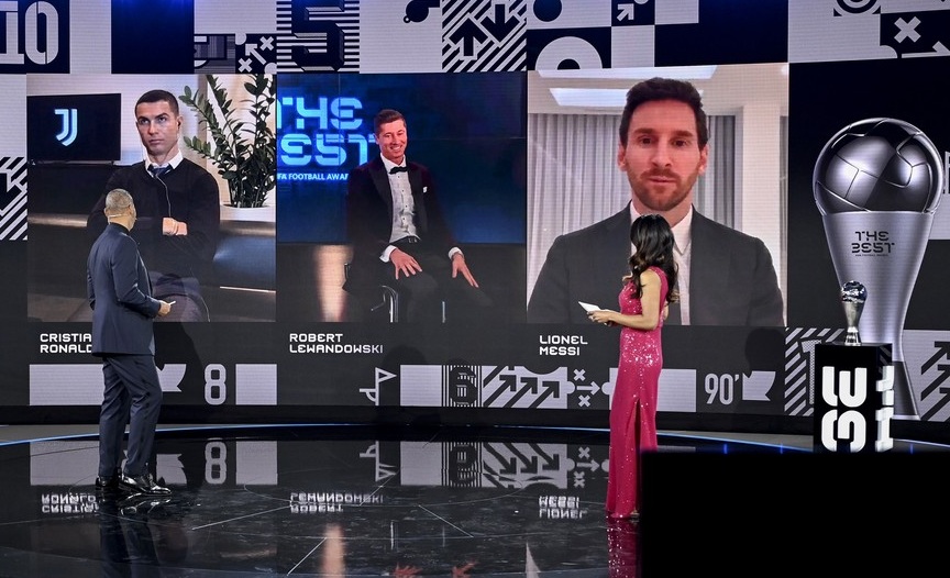Lewandowski: "Îi invit pe Messi şi pe Ronaldo să stea la masa mea"