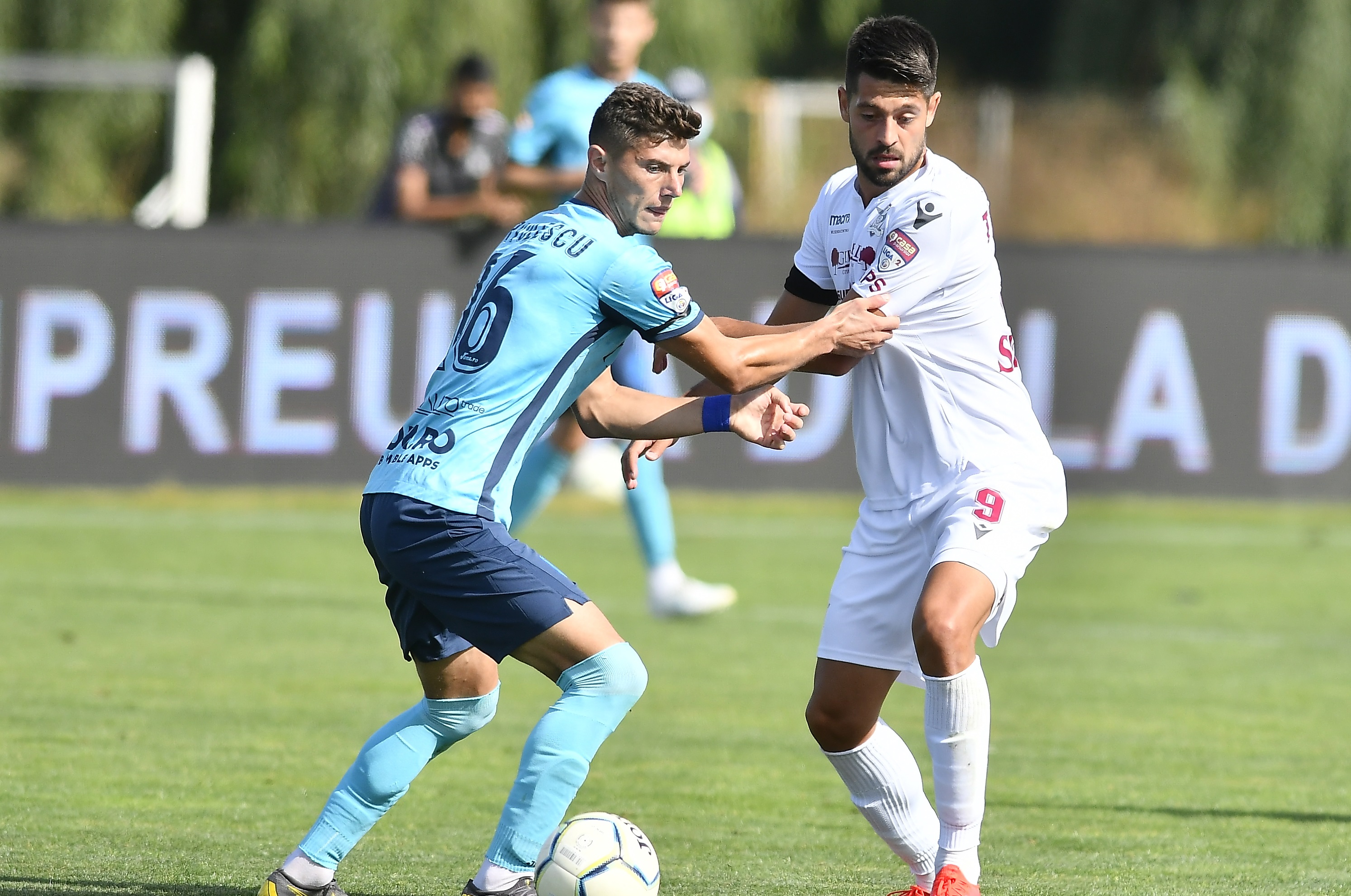 OFICIAL | Curățenia continuă la Rapid! Încă doi jucători au plecat