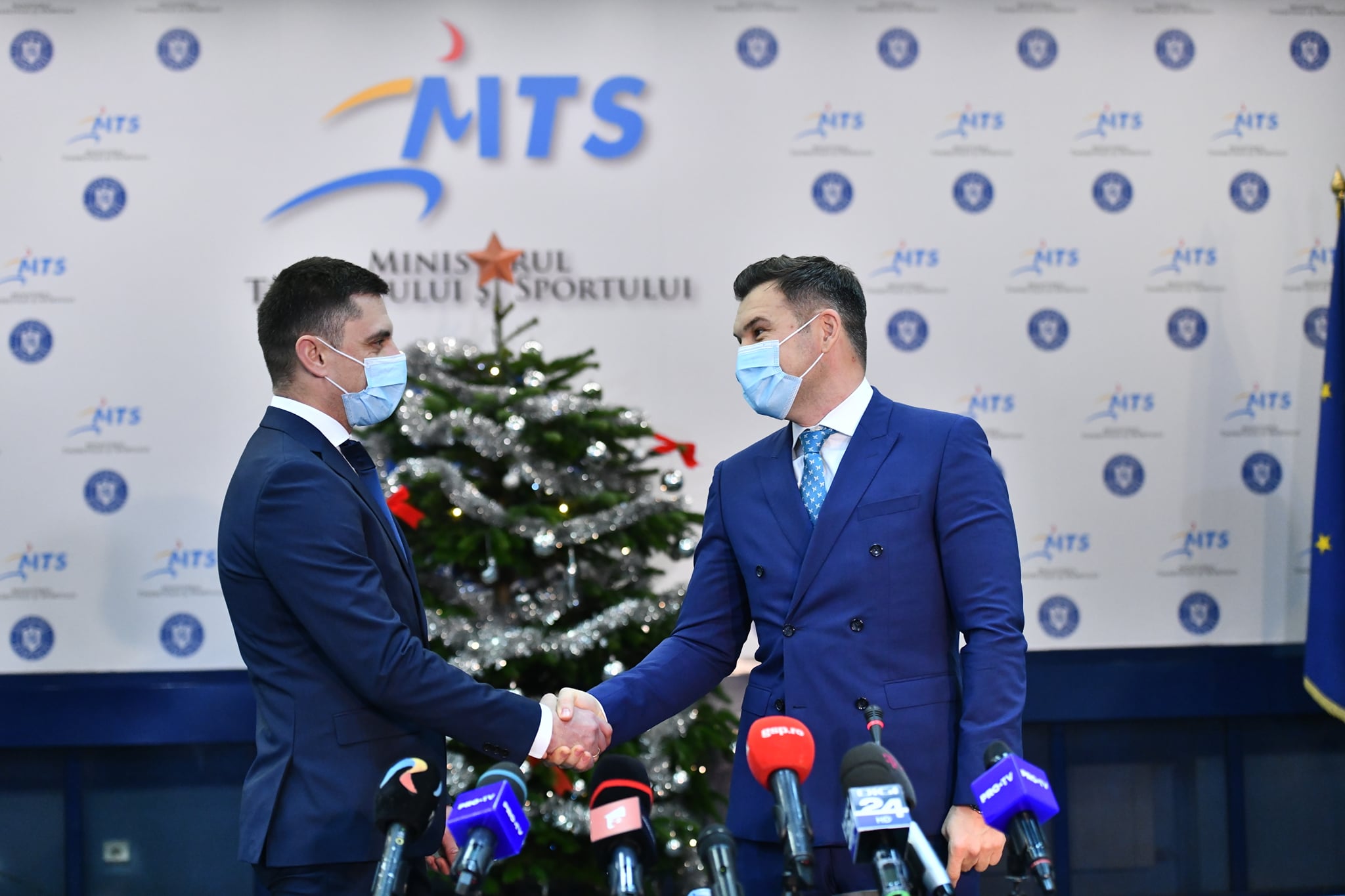 Ce a spus Ionuţ Stroe la predarea mandatului. Cuvinte superbe la adresa succesorului său, Eduard Novak