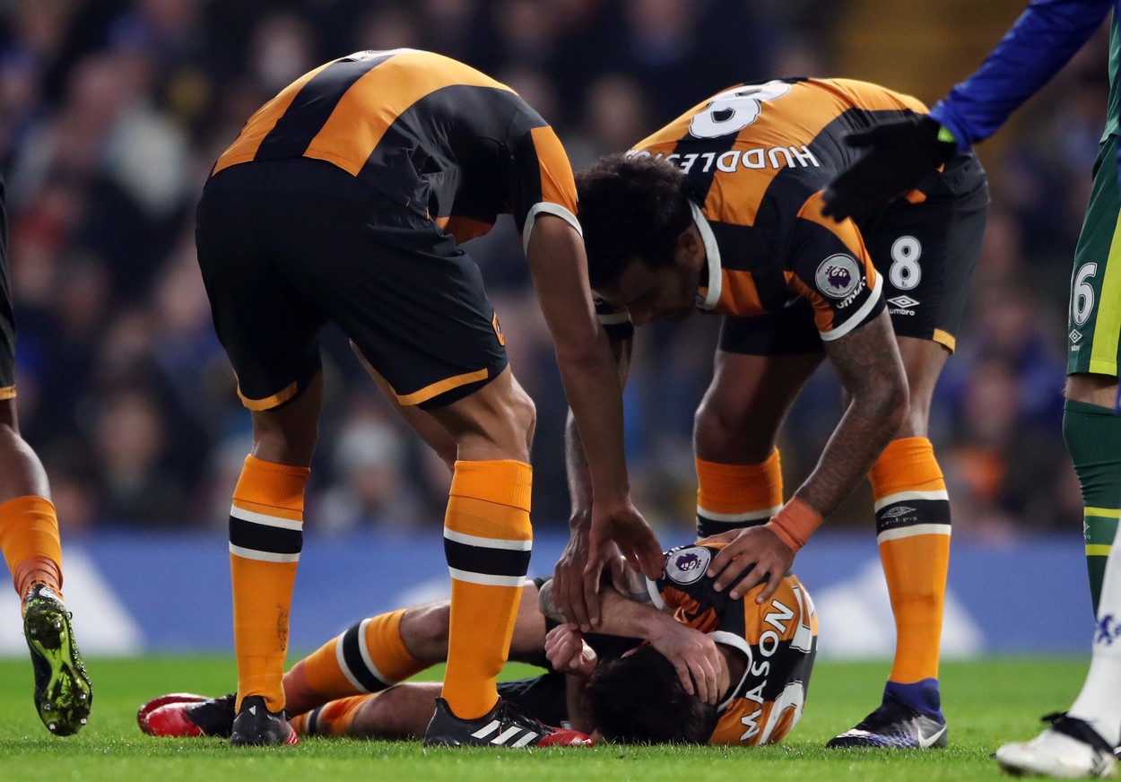 Ryan Mason: "Nu m-ar mira dacă peste 10-15 ani nu ar mai exista lovituri cu capul în fotbal"