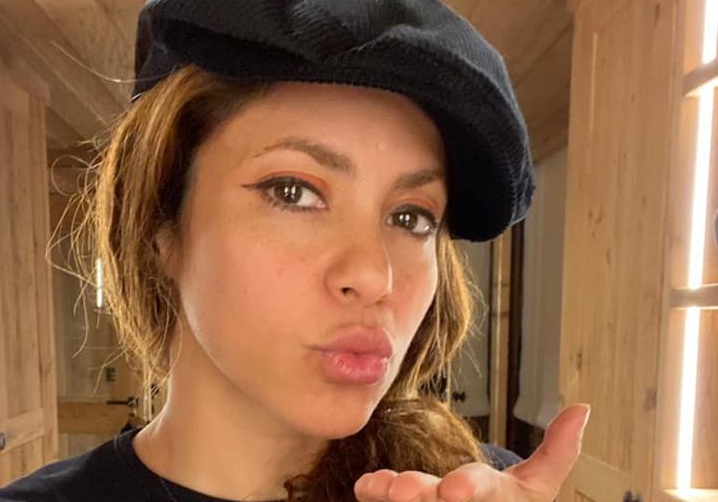 Sute de reacţii, după ce Shakira a primit un mesaj pe Facebook de la "Ronaldo Jr"