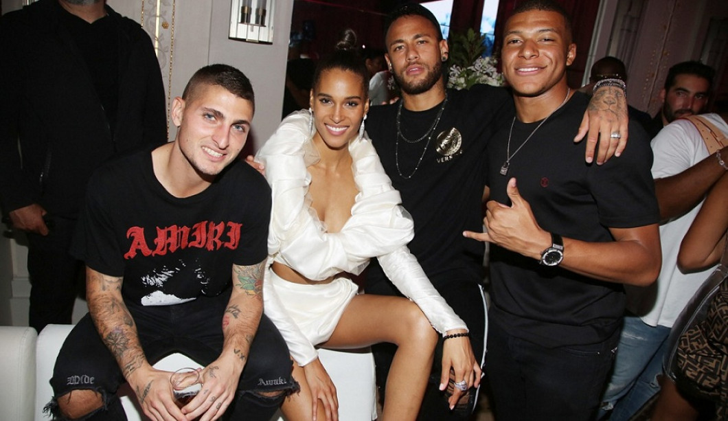 Cindy Bruna's 25th birthday - Paris