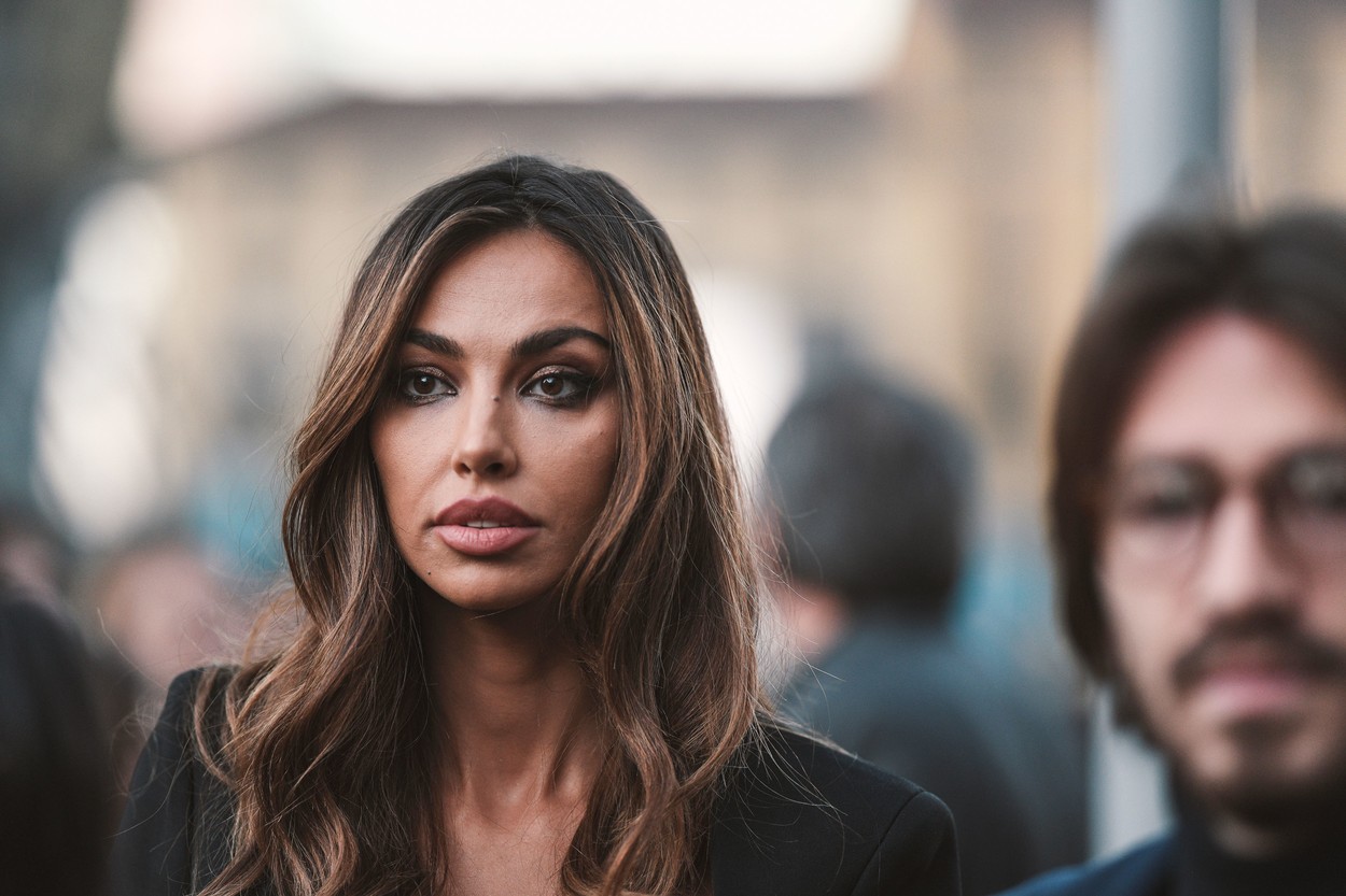 ”E aproape de vârstă cu mine”. Nicolo Zaniolo, pus la colț de propria mama din cauza relației cu Mădălina Ghenea