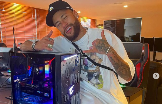 "Tati e singur". Reacţia lui Neymar după ce scandalul de proporţii din Brazilia i-a dat planurile peste cap