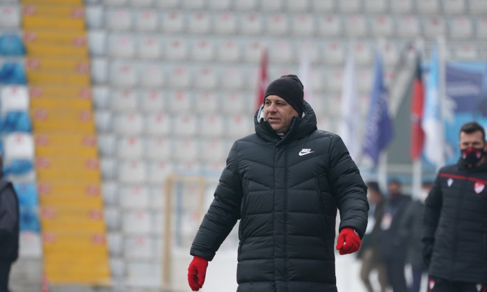 Marius Șumudică, antrenorul lui Gaziantep/ Foto: Twitter @GaziantepFK