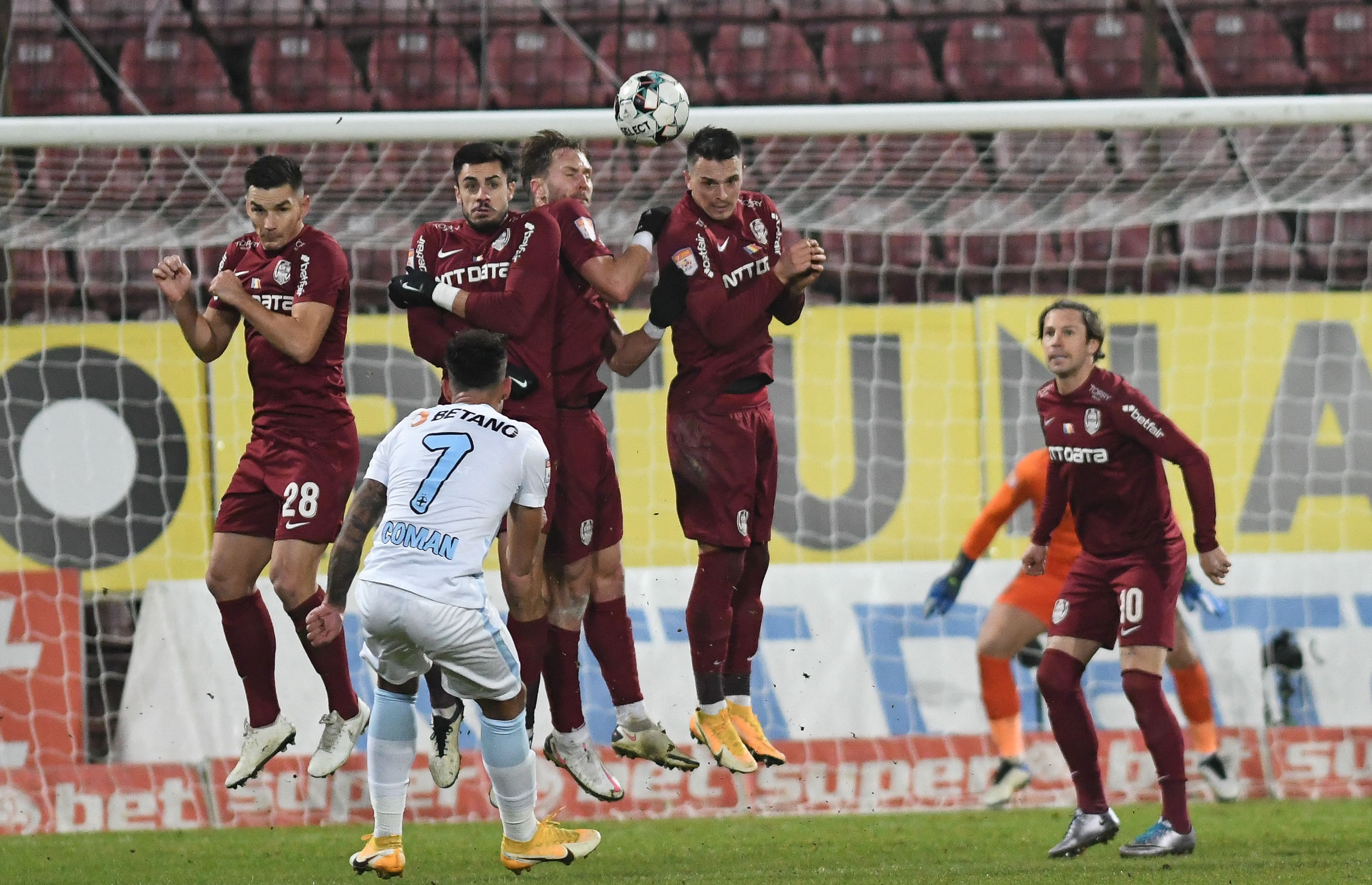 CFR Cluj poate pierde unul dintre cei importanți jucători! Ofertă excelentă din străinătate